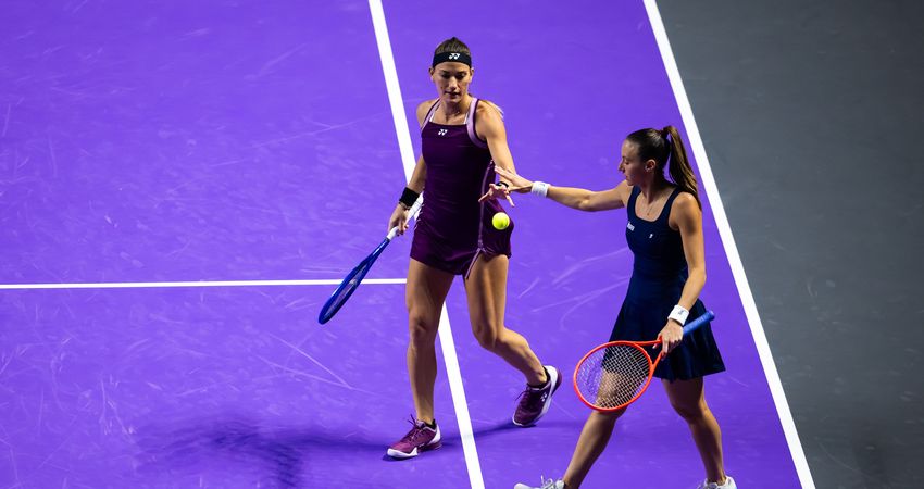 Timea Babos, Luisa Stefani - WTA Finals Riyadh 2025