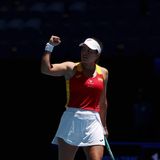 Jessica Bouzas Maneiro defeats Gauff UC